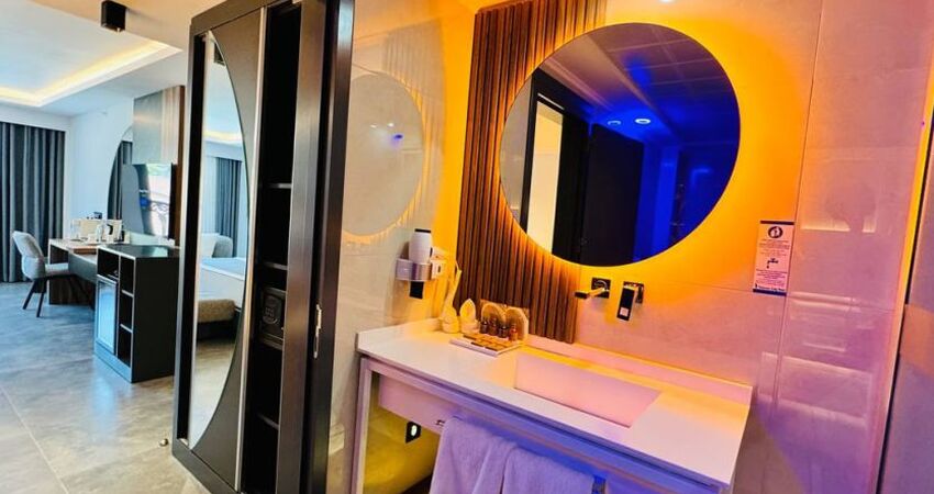 Telmessos City Hotel